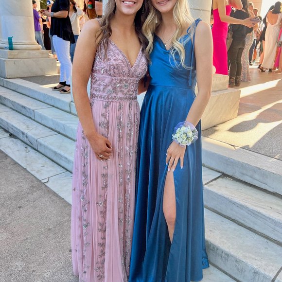 Beautiful Sherri Hill size 2 long formal prom dress. Blush/pink color. - Picture 3 of 7